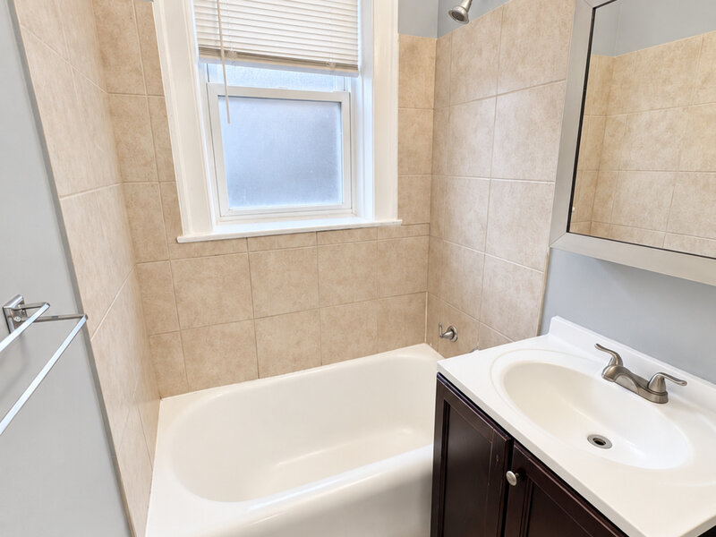 8012 S Essex Avenue Chicago IL 60617
