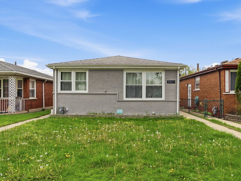2837 E 127th Street Chicago IL 60633