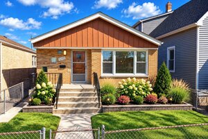 Photo of 5735 S Moody Avenue Chicago IL 60638