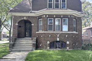 Photo of 10224 S Princeton Avenue Chicago IL 60628