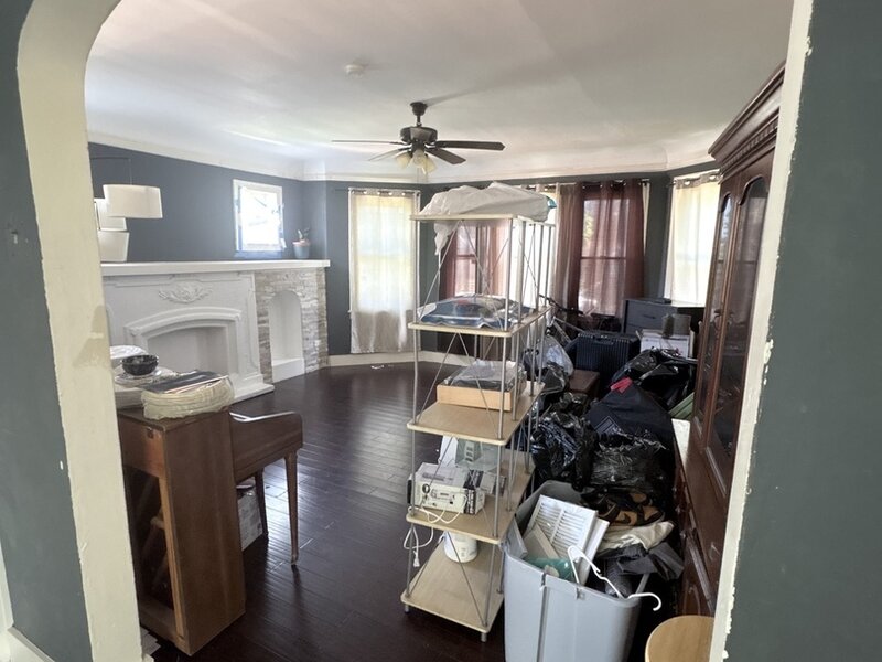 10224 S Princeton Avenue Chicago IL 60628