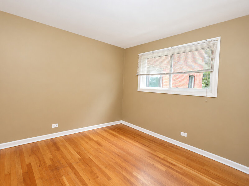 10113 Old Orchard Court Skokie IL 60076