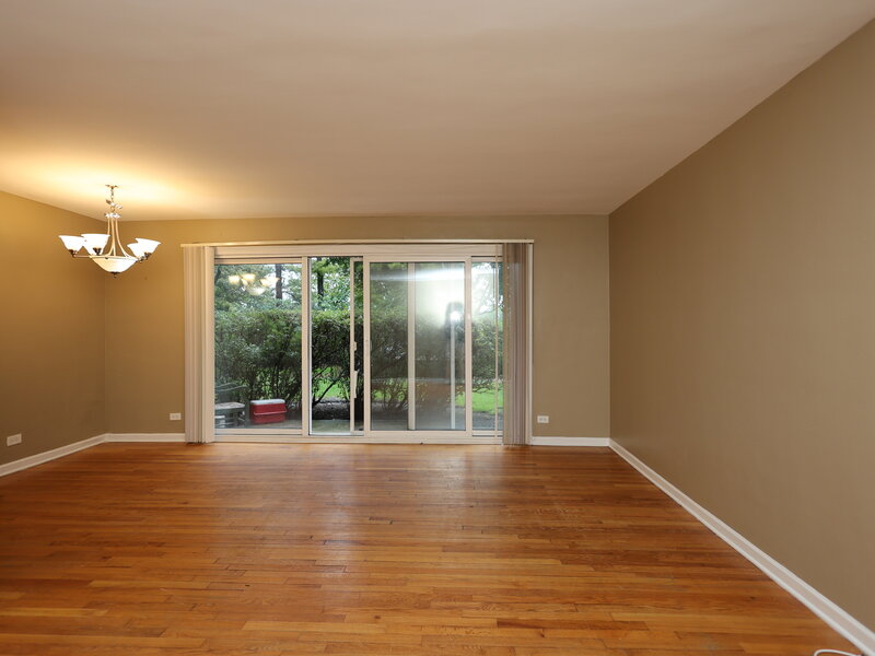 10113 Old Orchard Court Skokie IL 60076