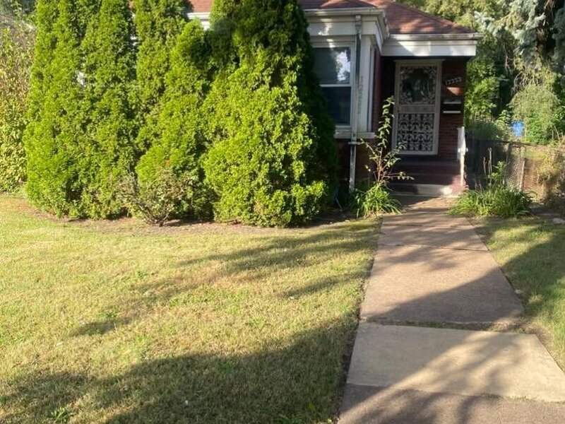12222 S Wentworth Avenue Chicago IL 60628
