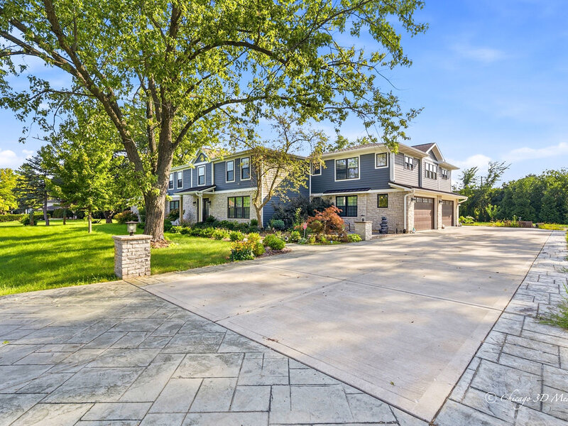 201 Rue Touraine Deer Park IL 60010