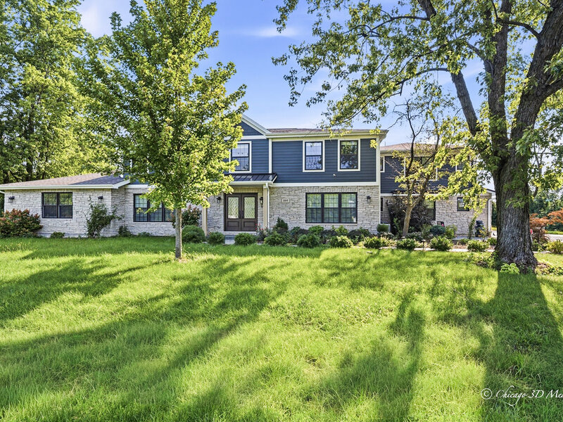 201 Rue Touraine Deer Park IL 60010