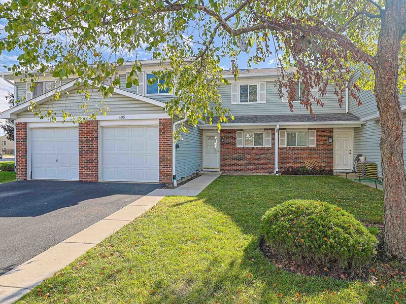 485 Esselen Court Carol Stream IL 60188
