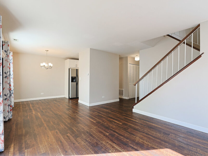 485 Esselen Court Carol Stream IL 60188