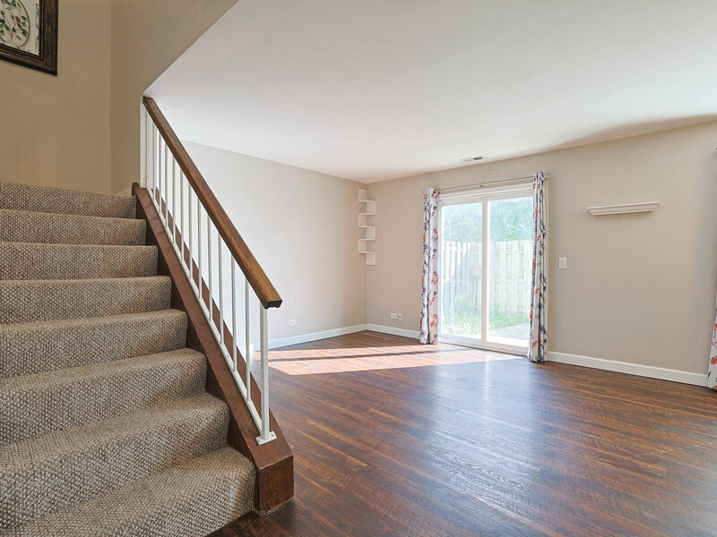 485 Esselen Court Carol Stream IL 60188
