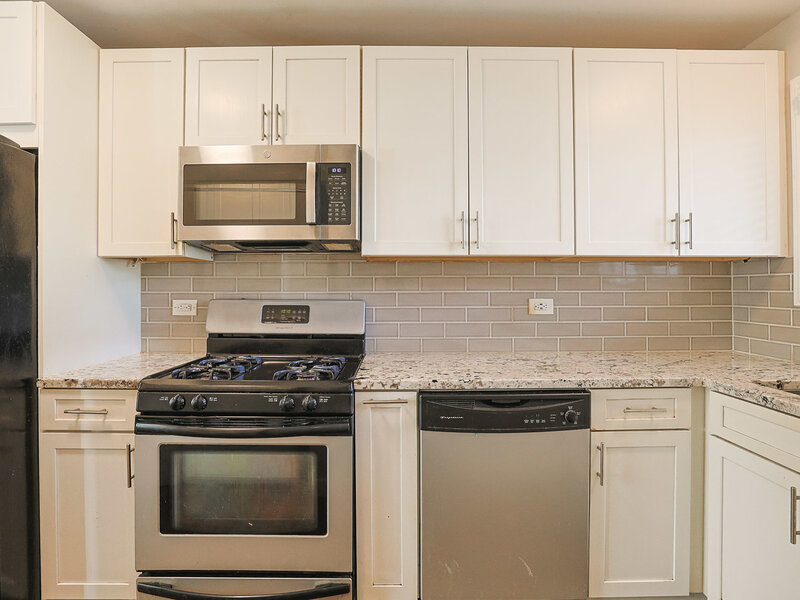 485 Esselen Court Carol Stream IL 60188