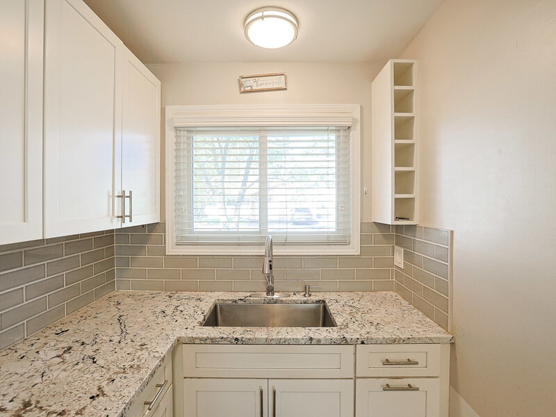 485 Esselen Court Carol Stream IL 60188
