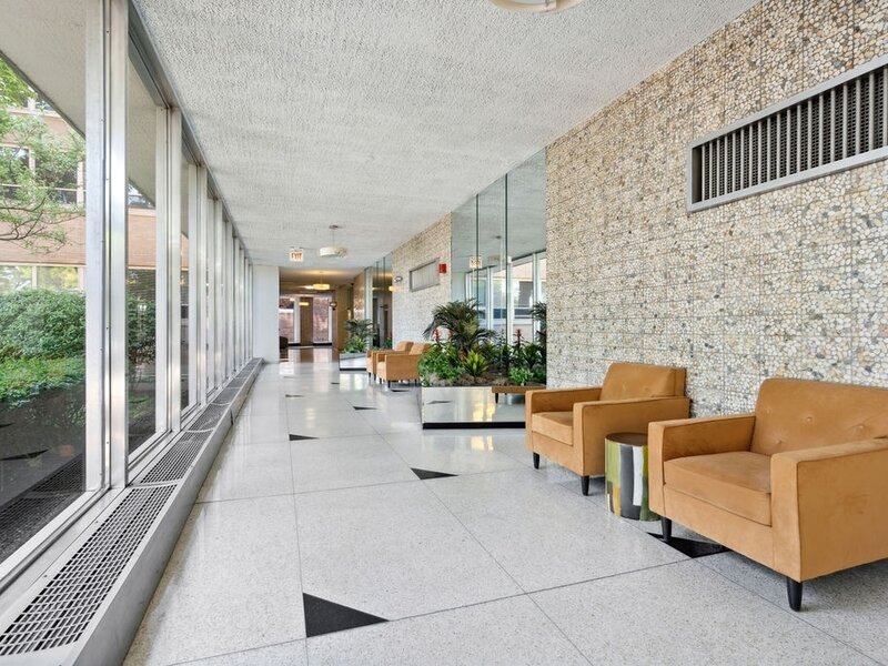 3950 N Lake Shore Drive Chicago IL 60613