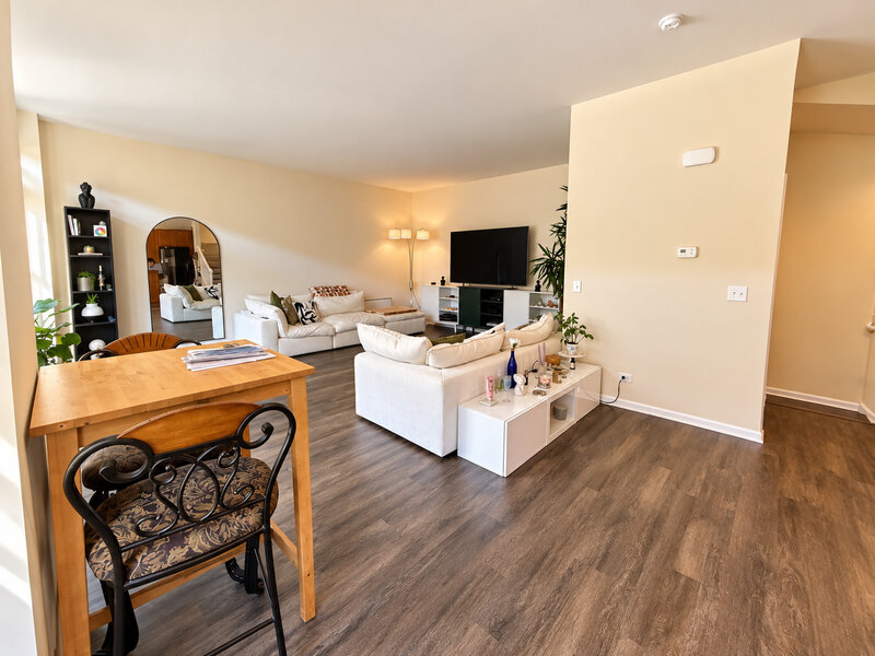 157 River Walk Court Elgin IL 60120