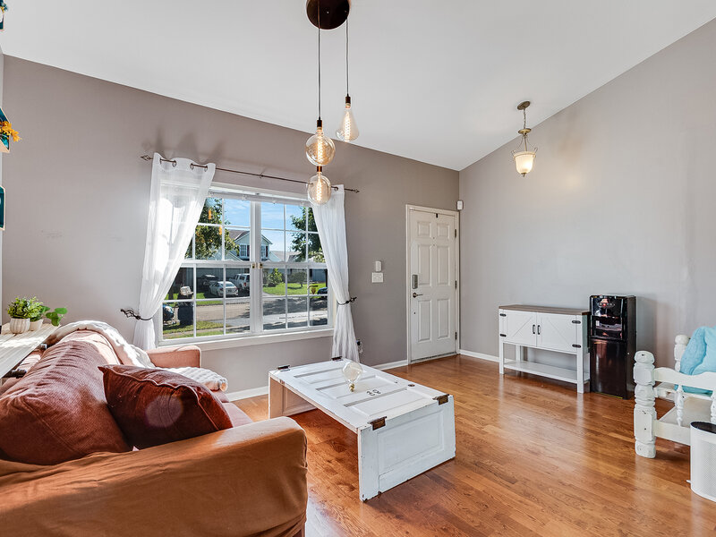 1409 Sherborn Court Minooka IL 60447