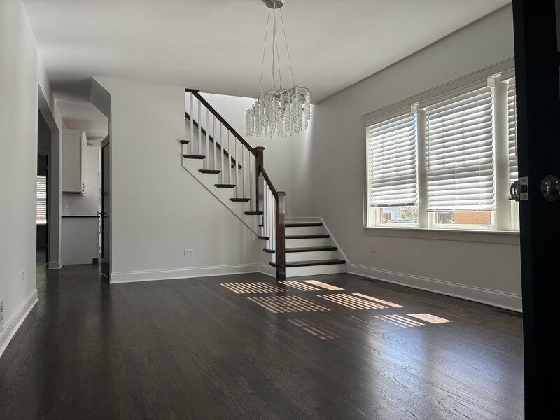 10611 S Claremont Avenue Chicago IL 60643