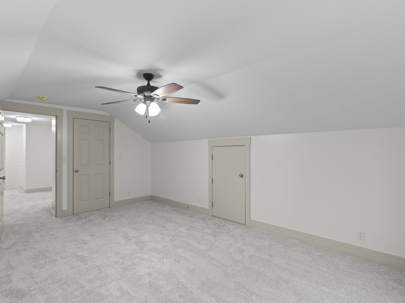 155 E Miller Avenue Hinckley IL 60520