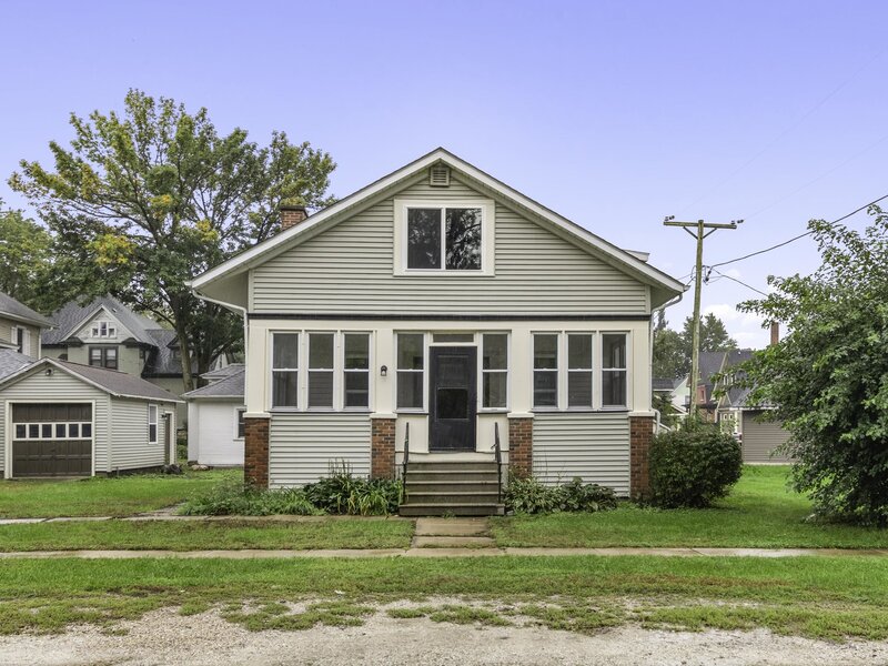 155 E Miller Avenue Hinckley IL 60520