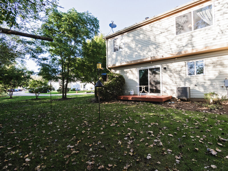 821 E Saratoga Circle Island Lake IL 60042