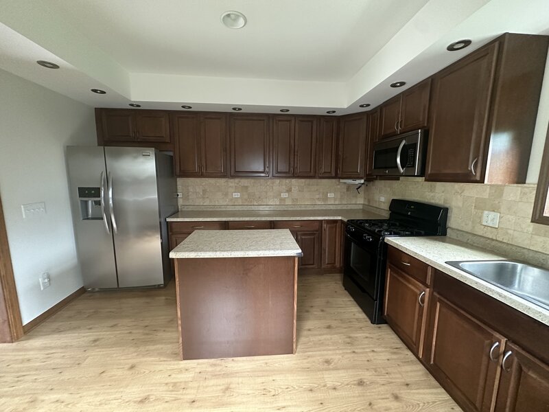 16 91st Street Burr Ridge IL 60527