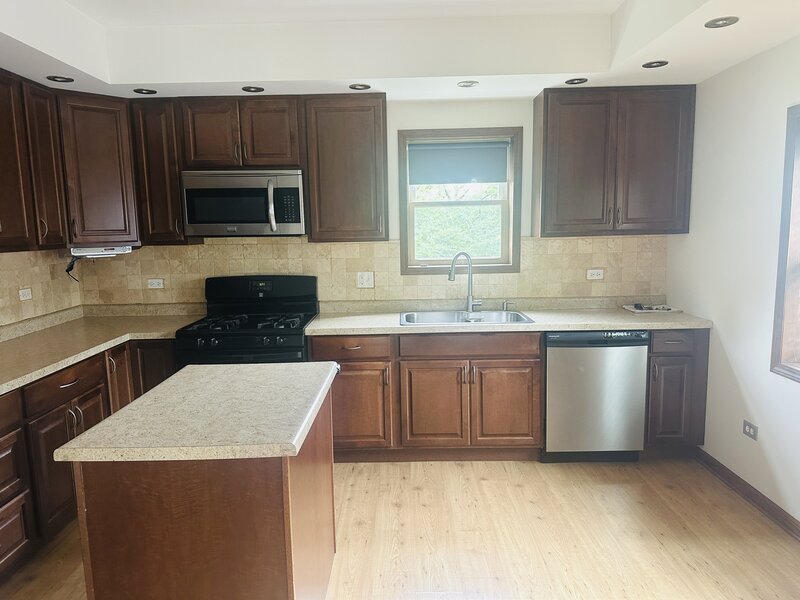16 91st Street Burr Ridge IL 60527