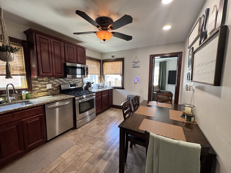 3862 W 108th Place Chicago IL 60655