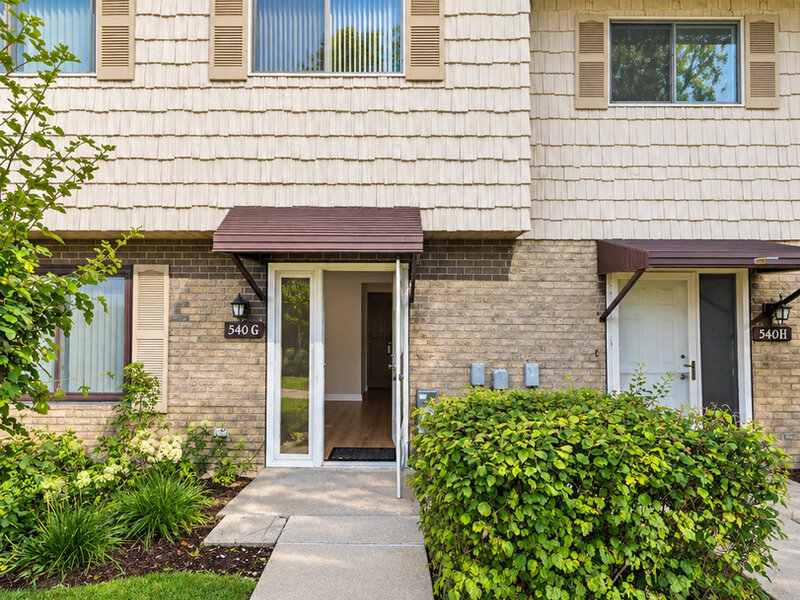 540 W Lodge Trail Wheeling IL 60090