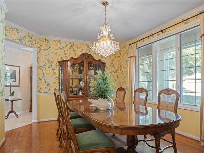 2060 Claridge Court Northbrook IL 60062