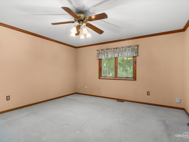 53 Silver Trail North Aurora IL 60542
