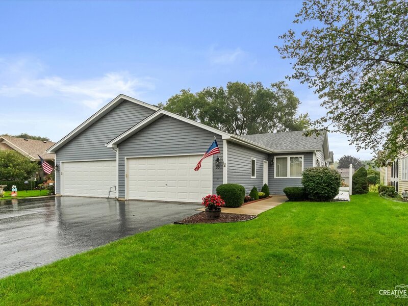 53 Silver Trail North Aurora IL 60542