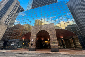 Photo of 10 E Ontario Street Chicago IL 60611 Unit 1111