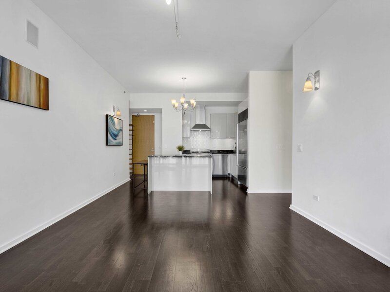 600 N Fairbanks Court Chicago IL 60611