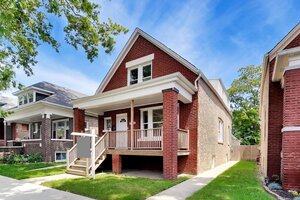 Photo of 7643 S Eberhart Avenue Chicago IL 60619