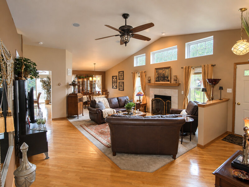 4618 Lalique Court Joliet IL 60431