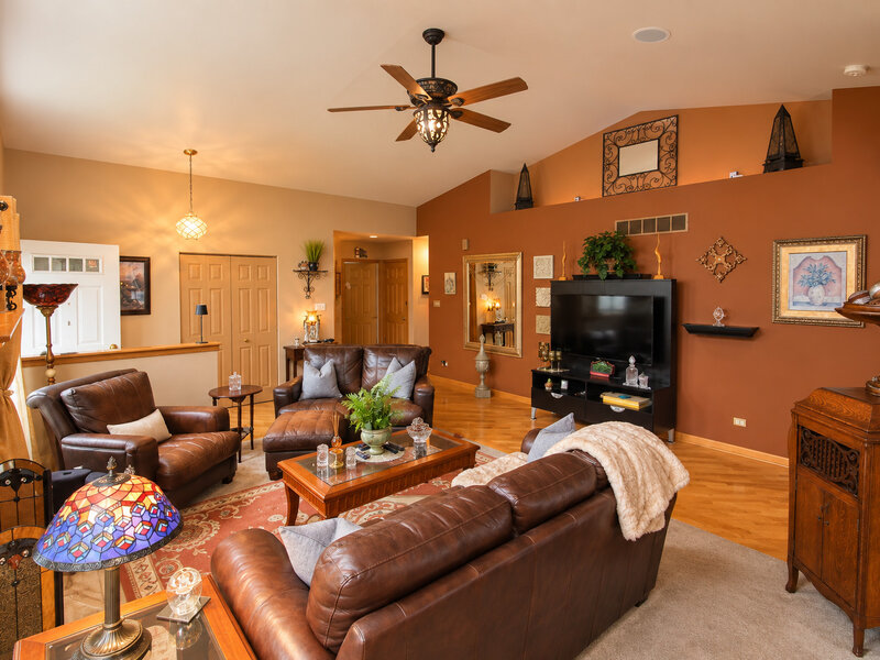 4618 Lalique Court Joliet IL 60431