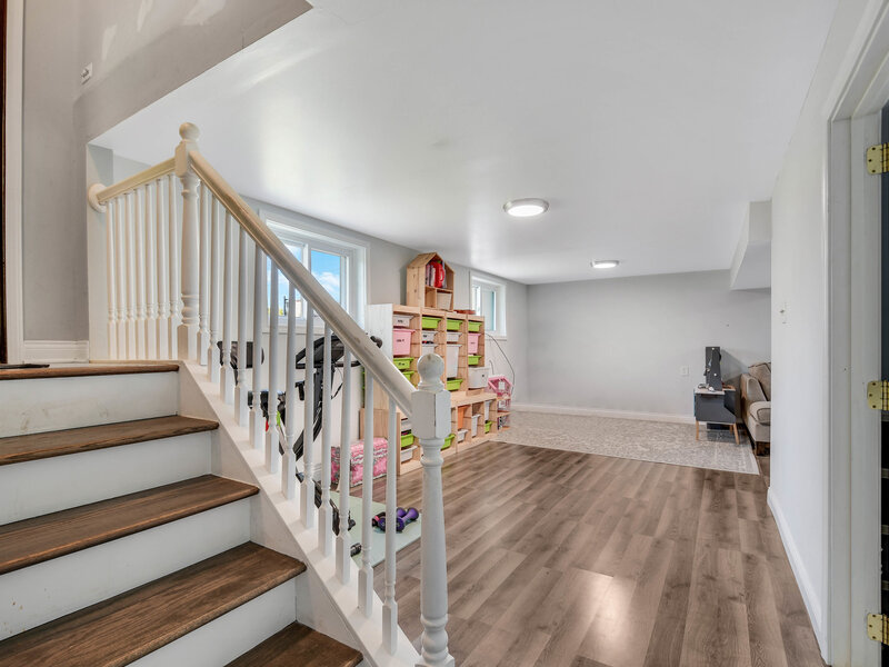 9401 S 80th Court Hickory Hills IL 60457