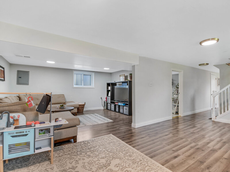 9401 S 80th Court Hickory Hills IL 60457