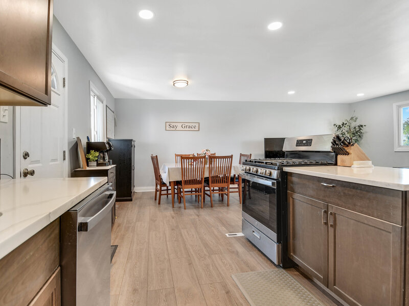 9401 S 80th Court Hickory Hills IL 60457