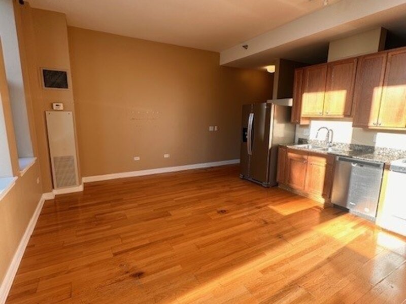 8 W Monroe Street Chicago IL 60603
