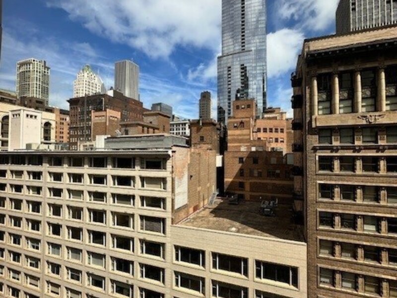 8 W Monroe Street Chicago IL 60603