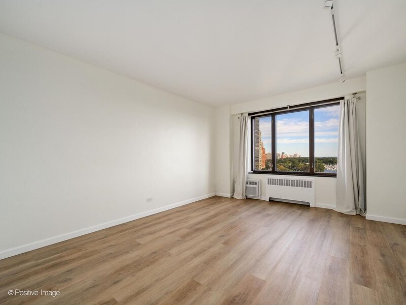 3100 N Lake Shore Drive Chicago IL 60657