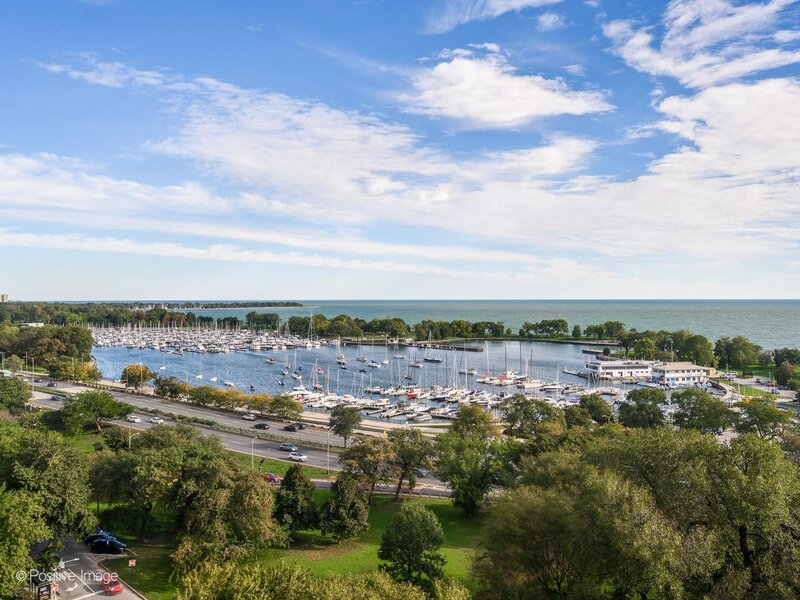 3100 N Lake Shore Drive Chicago IL 60657