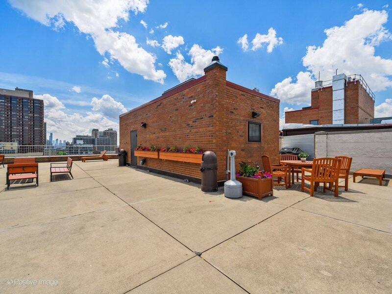 3100 N Lake Shore Drive Chicago IL 60657