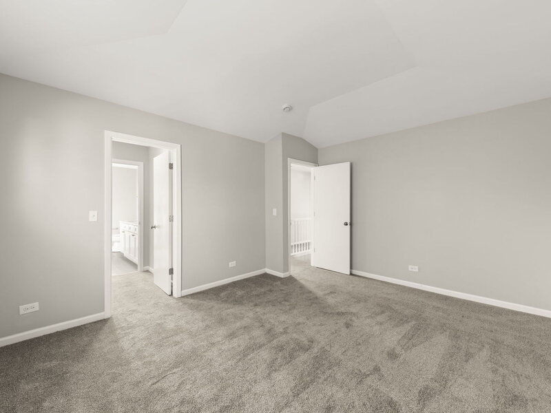 568 Rebecca Lane Bolingbrook IL 60440