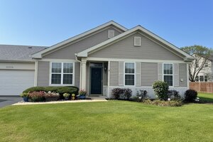 Photo of 16334 Crescent Lake Drive Crest Hill IL 60403