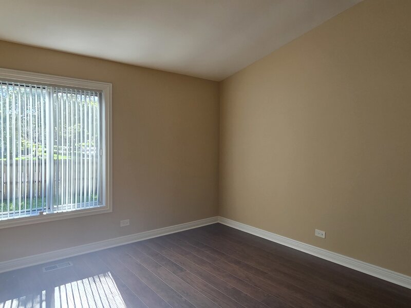 792 Trinity Court Carol Stream IL 60188