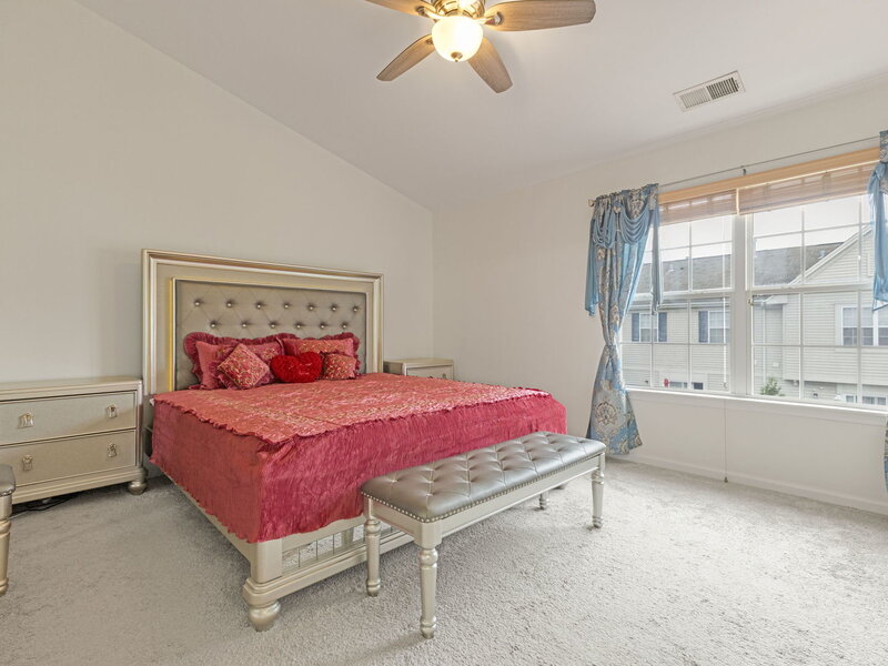 721 Hanbury Drive Des Plaines IL 60016
