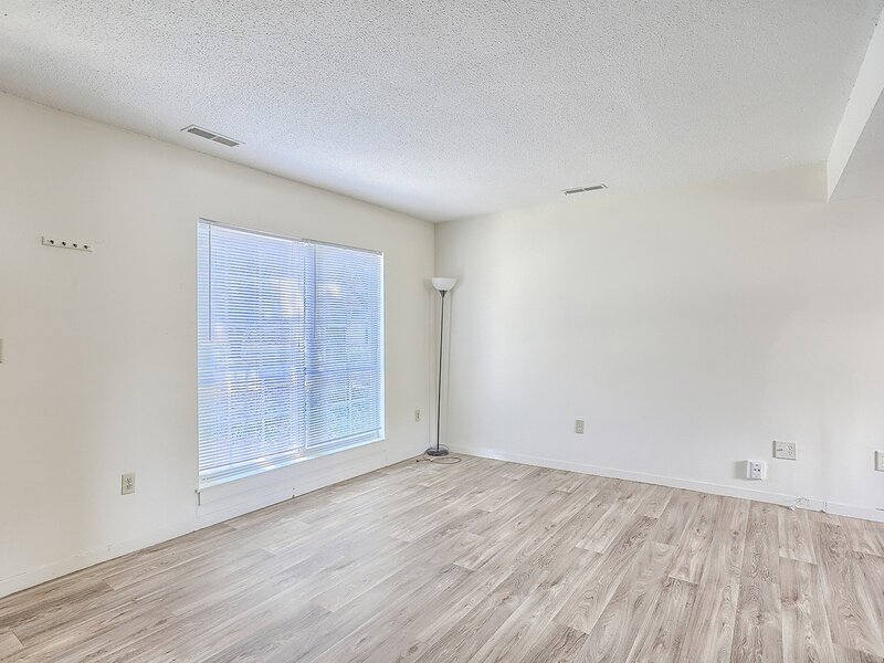 605 English Creek Court Champaign IL 61821