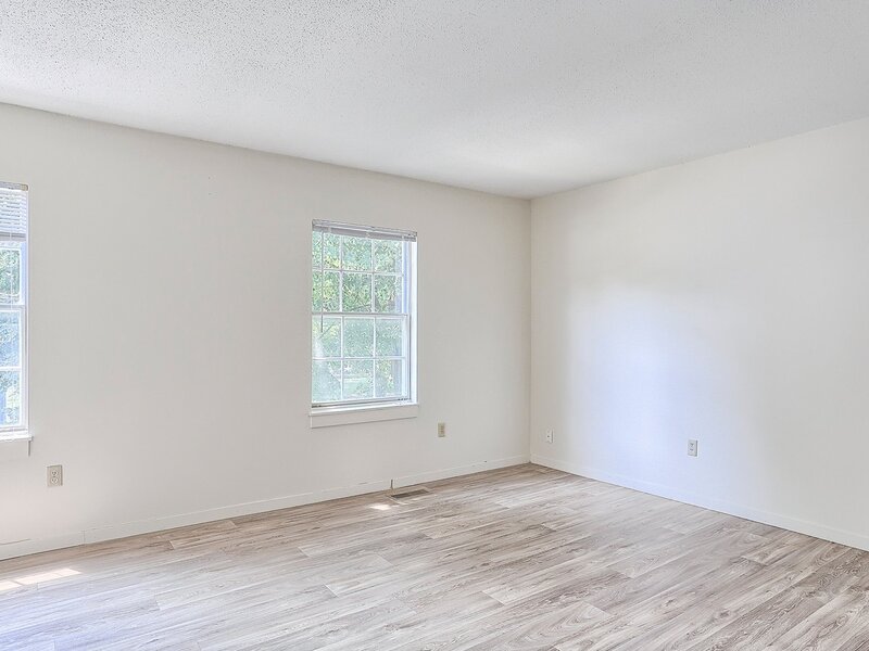605 English Creek Court Champaign IL 61821