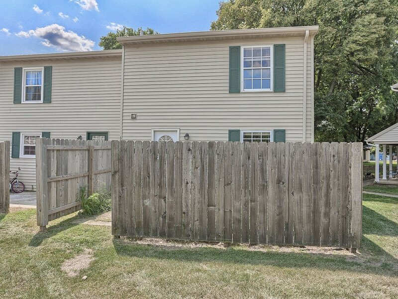 605 English Creek Court Champaign IL 61821
