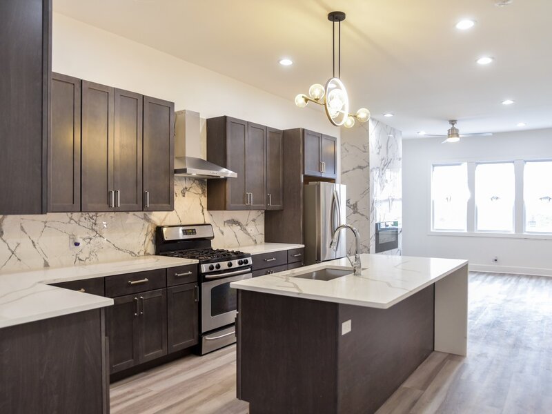 5843 S Indiana Avenue Chicago IL 60637